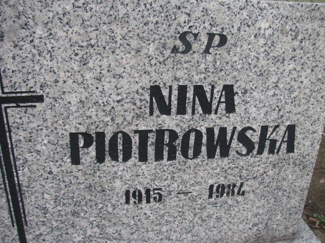 Nina Piotrowska 1915 Wołów - Grobonet - Wyszukiwarka osób pochowanych