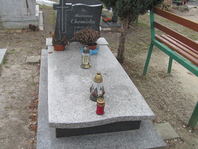Grób Marianna Chomicka