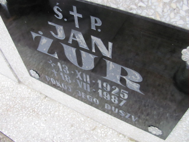 Jan Żur 1925 Wołów - Grobonet - Wyszukiwarka osób pochowanych