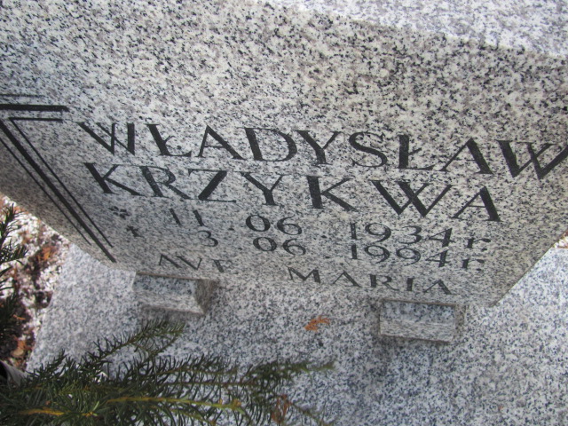Grób Władysław Krzykwa