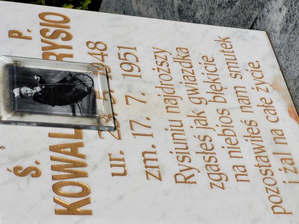 Agnieszka Kowal 1913 Wołów - Grobonet - Wyszukiwarka osób pochowanych