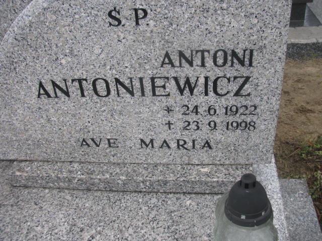 Antoni Antoniewicz 1922 Wołów - Grobonet - Wyszukiwarka osób pochowanych