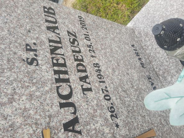 Grób Tadeusz Ajchenlaub