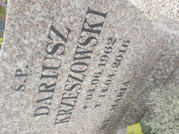 Dariusz Jan Krzeszowski 1962 Wołów - Grobonet - Wyszukiwarka osób pochowanych